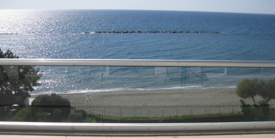 Renovated 3 Bedroom Beach Front Apartment