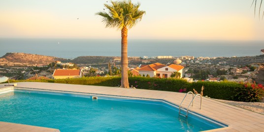 5 Bedroom Detached Villa In Ayios Tychonas