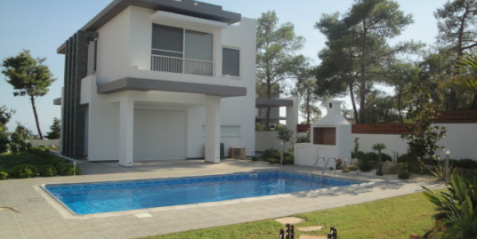 3 Bedroom Detached House in Souni