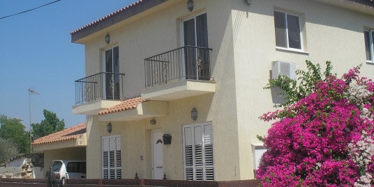 3 Bedroom Detached House in Moni