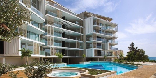 Luxury 3 Bedroom in Enaerios area