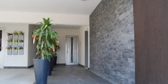 Modern 2 Bedroom Apartment in tourist area