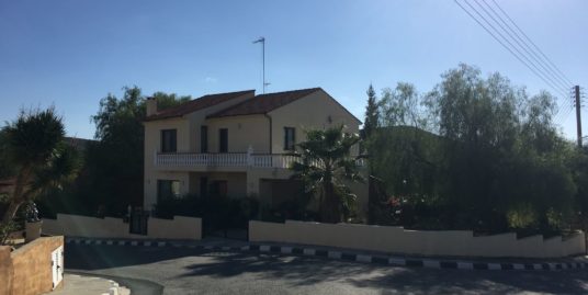 3 Bedroom Detached house in spitali