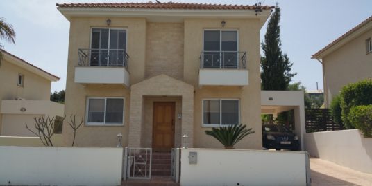 4 Bedroom Detached house in Pyrgos